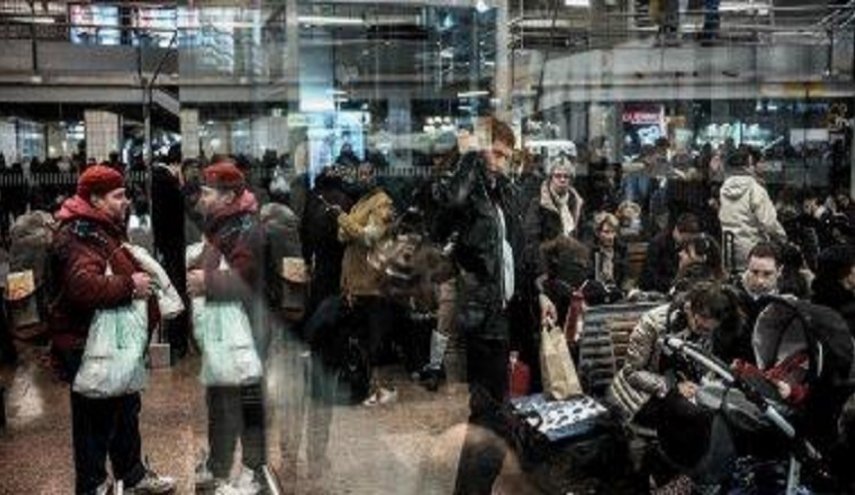 رئيس سكك الحديد بفرنسا: تكلفة خسائر الإضرابات وصلت لـ400 مليون يورو