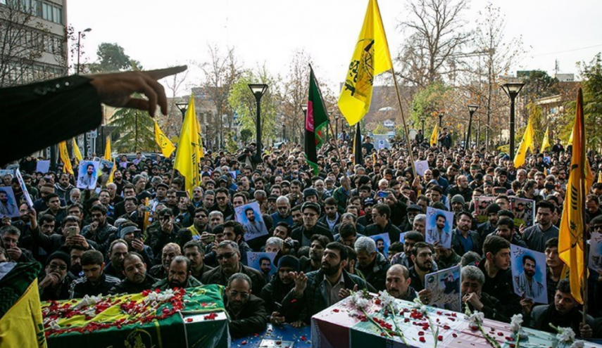 بالصور .. تشییع جثمان قائد لواء فاطميون في طهران