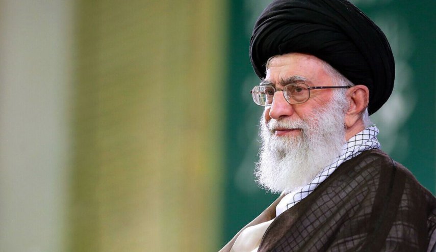 بيان قائد الثورة في مراسم تشييع الشهيد سليماني بكرمان
