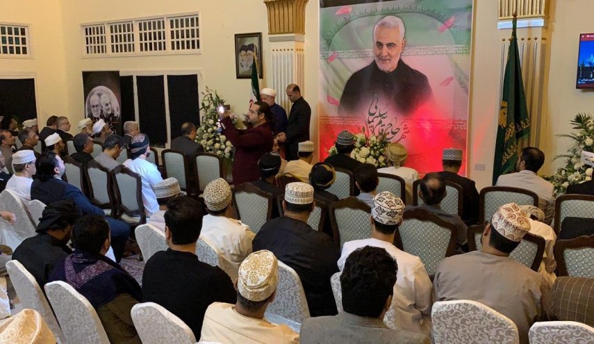 بالصور .. إحياء حفل تكريم للشهيد سليماني ورفاقه في عمان