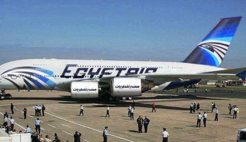 مصر  تعلق الرحلات الجوية إلى بغداد

