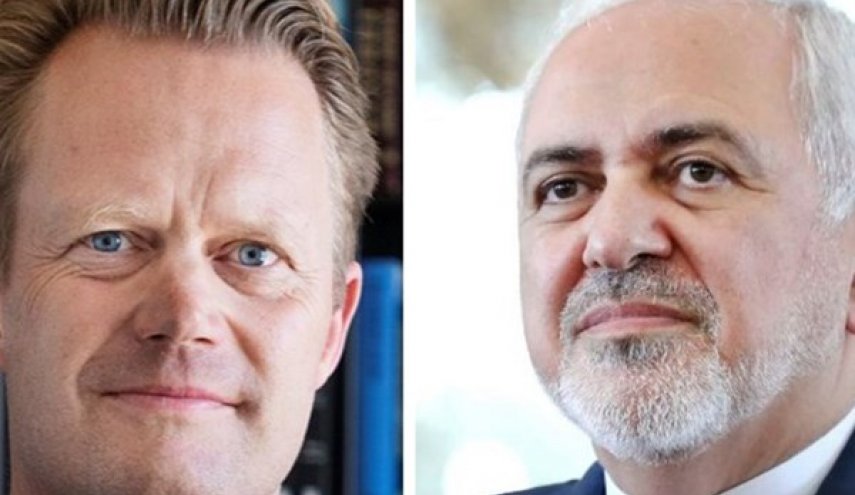 ظريف يبحث هاتفيا مع نظيره الدنماركي تطورات المنطقة والعالم