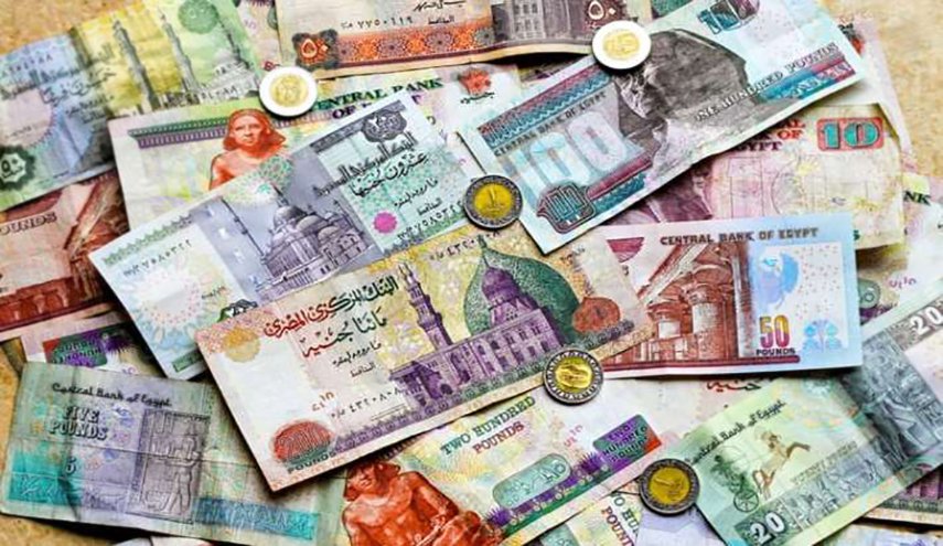 مصر تقرر إصدار عملات بلاستيكية