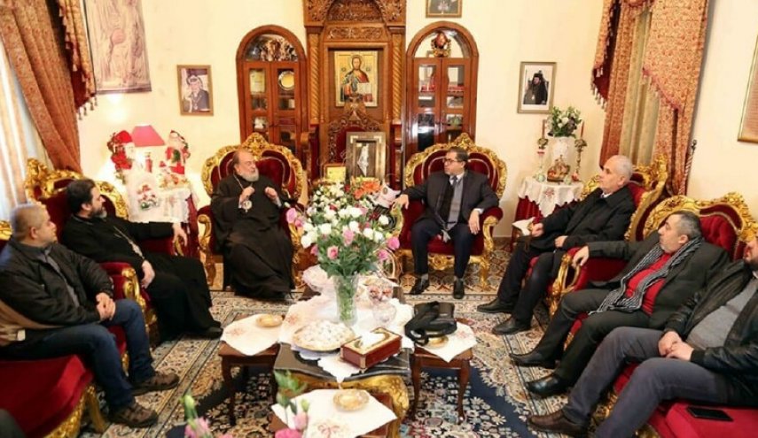 وفد من 