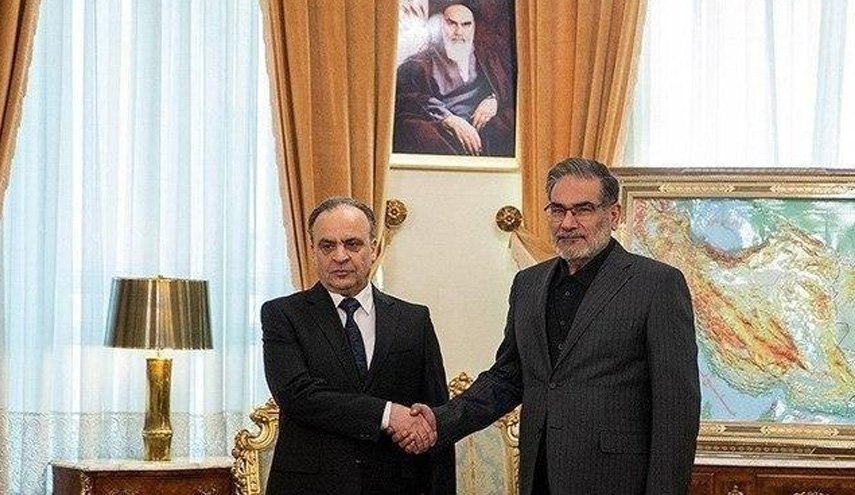 خميس يلتقي شمخاني..ماذا قال الاخير عن ضربة 'عين الاسد' 