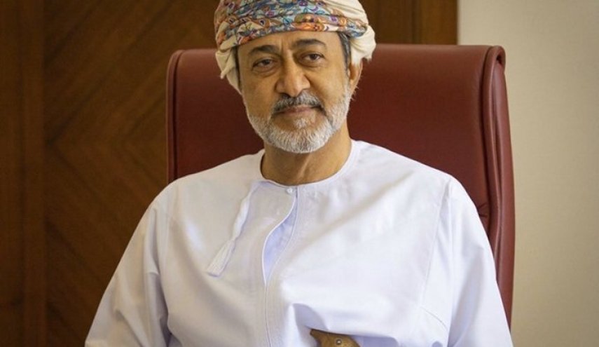  موقع إماراتي: جدة سلطان عُمان تركية.. وأبوه ولد بإسطنبول