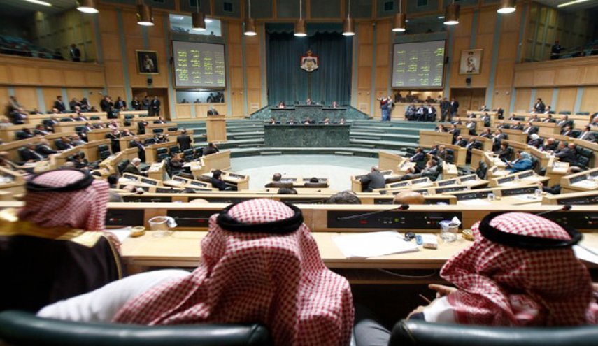 برلمان الاردن يحيل مقترح حظر الغاز الاسرائيلي للحكومة