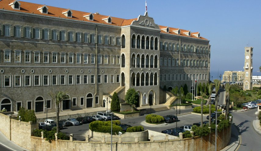 لبنان.. لقاءات مكثفة لحل كل العقد الحكومية المتبقية