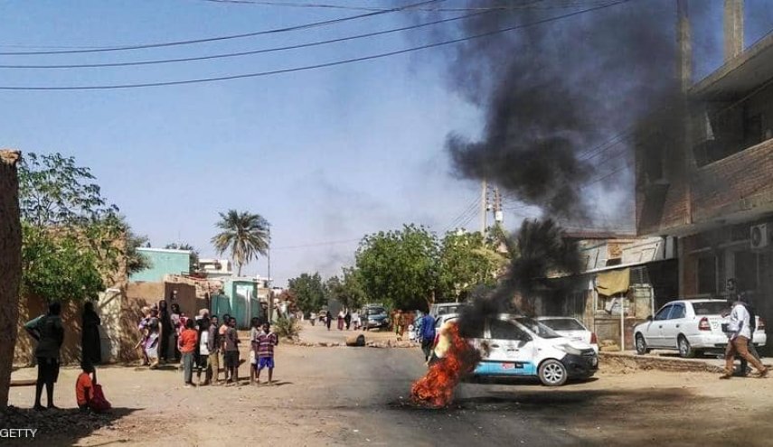 السودان.. مقتل 7 في انفجار قنبلة بحفل زفاف

