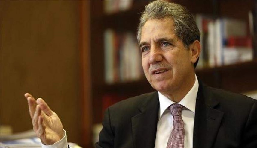 وزني: عودة سعر الدولار بالسوق الموازي مستحيلة بالمرحلة المقبلة