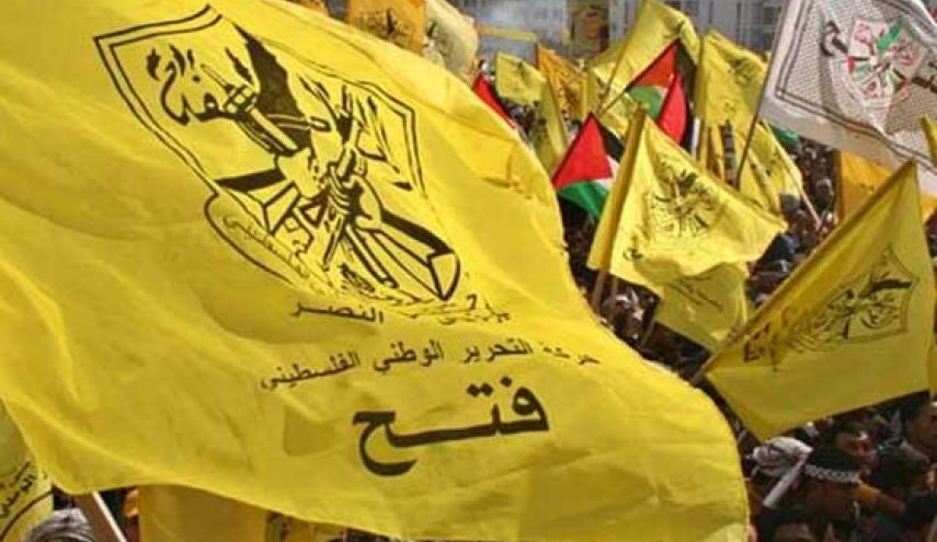 فتح : لن تجد أمريكا وإسرائيل رئيسا واحدا يشتري بضائعهم الفاسدة