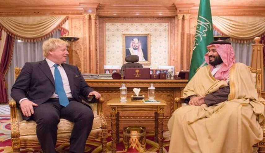 ديلي ميل: بن سلمان حاول اختراق هاتف جونسون بـ