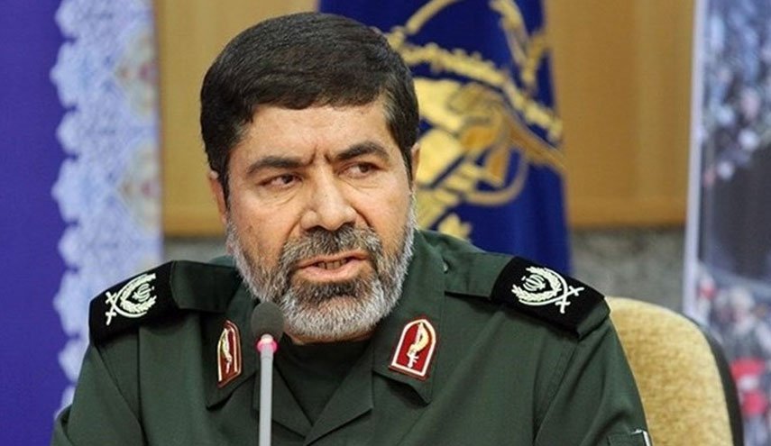  الحرس الثوري يرسل إمكاناته وطاقاته للمناطق المنكوبة بالسيول