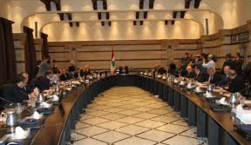 الحكومة اللبنانية ومعوقات النجاح داخليا وخارجيا