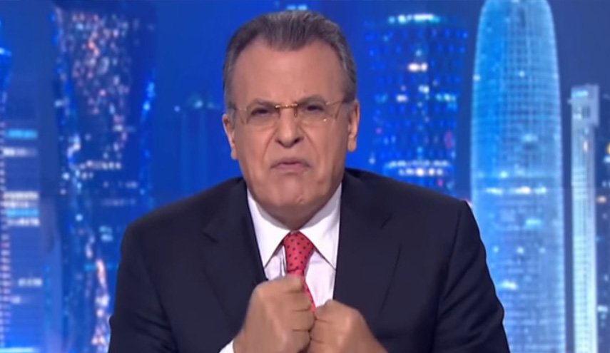 مذيع الجزيرة يتحدث عن تعرضه لطعنة من قبل حاكم خليجي 