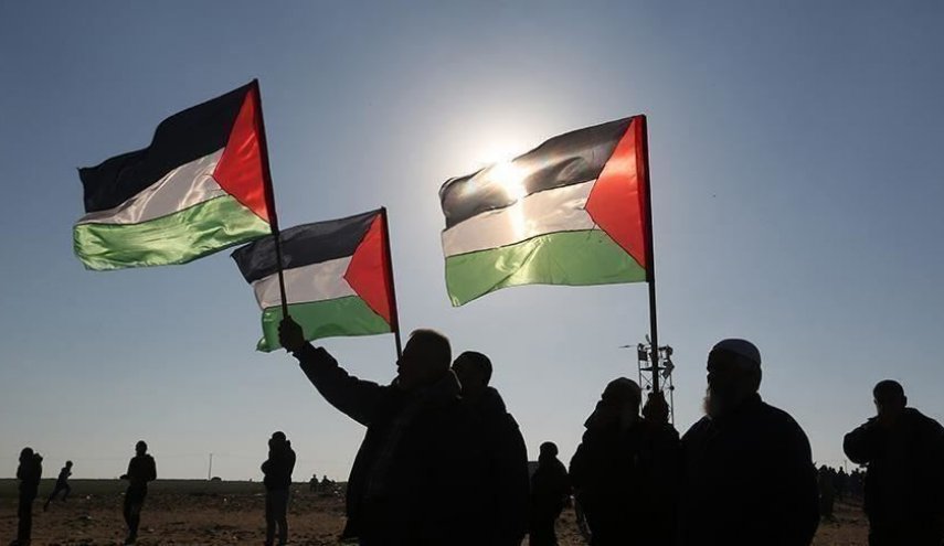 الجماهير الفلسطينية تستعد ليوم غضب والاحتلال يعزز قواته
