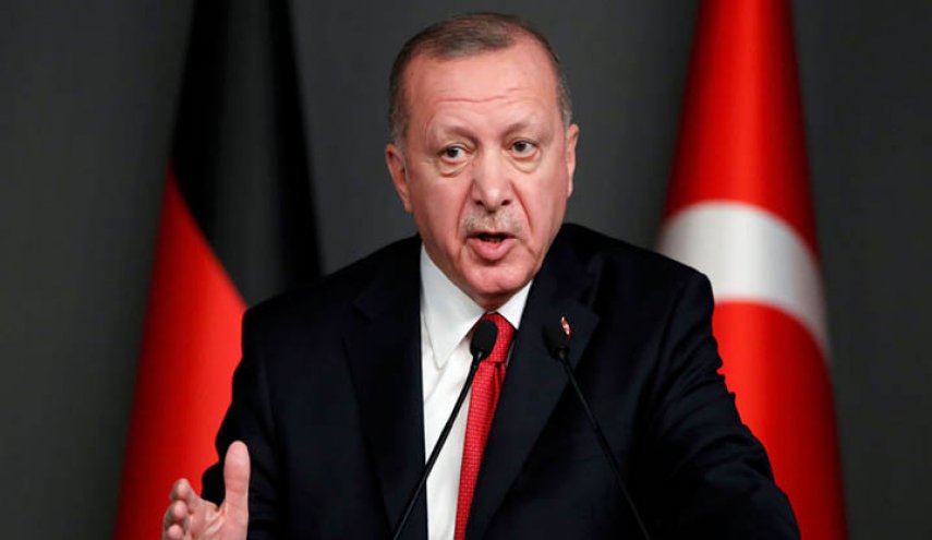 أردوغان: لن نقف متفرجين على ما يجري بسوريا