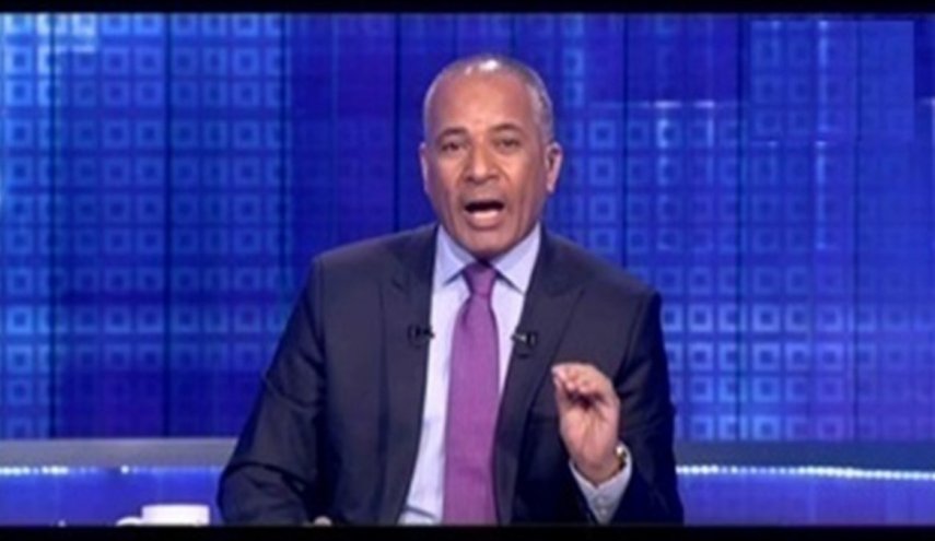 بعد الهجوم.. مذيع الجزيرة يتوقف عن الكتابة: إلى اللقاء