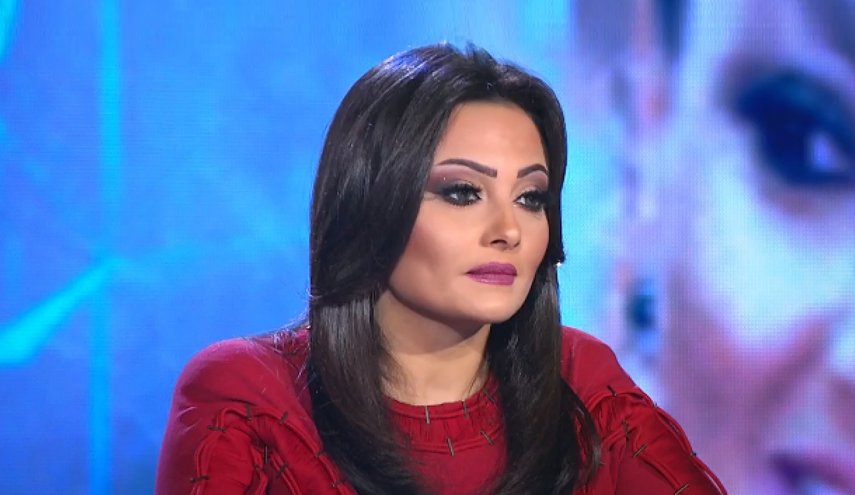شاهد: الاشتباه بإصابة فنانة مصرية بـ