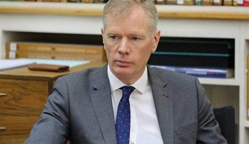 السفير البريطاني يؤكد عودته الى طهران ويكشف سر رحلته