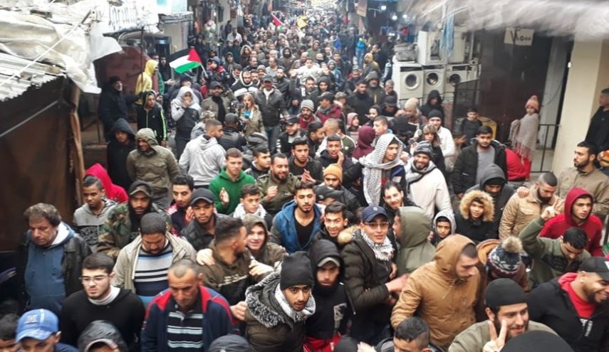 تظاهرة حاشدة في مخيم عين الحلوة تنديدا بصفقة ترامب