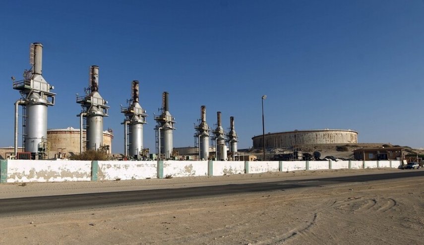 الإيرادات النفطية الليبية في يناير بلغت الصفر