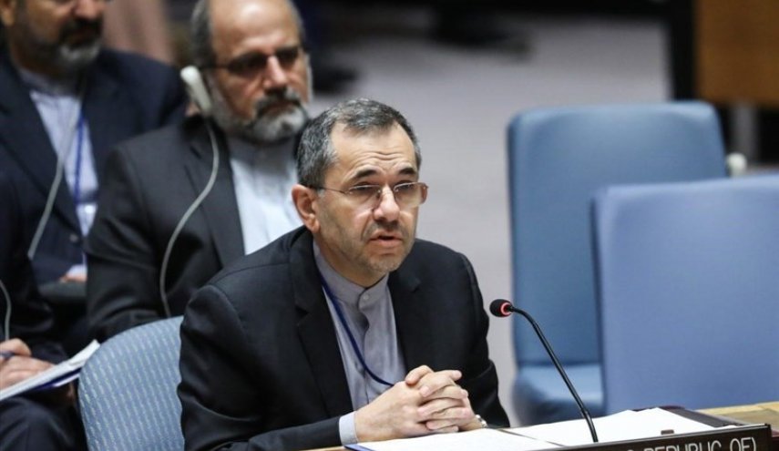 ايران تفند مزاعم أميركا بتوقيف أسلحة ايرانية بطريقها لليمن