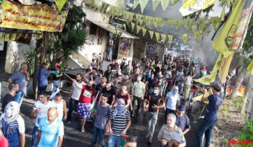 مسيرة طلابية في نهر البارد رفضاً لصفقة ترامب
