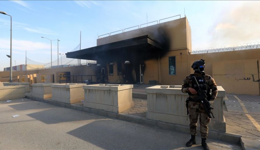 سقوط صواريخ بالقرب من السفارة الأمريكية في العراق

