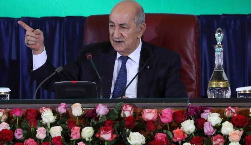 الرئيس الجزائري: الحراك الشعبي يمثل إرادة الشعب التي لا تقهر

