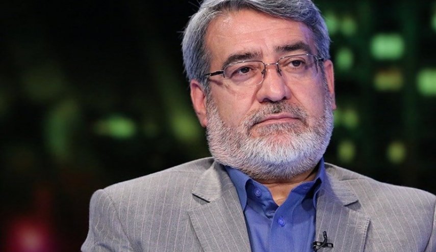 وزير الداخلية : الانتخابات البرلمانية تجري في 55 الف مركز اقتراع