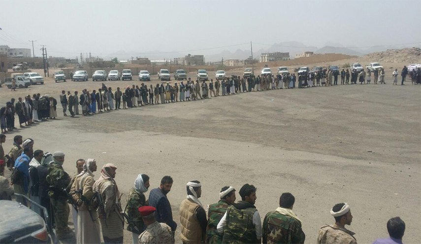 وقفة تضامنية وقافلة غذائية لأبطال الجيش واللجان الشعبية في صعدة 