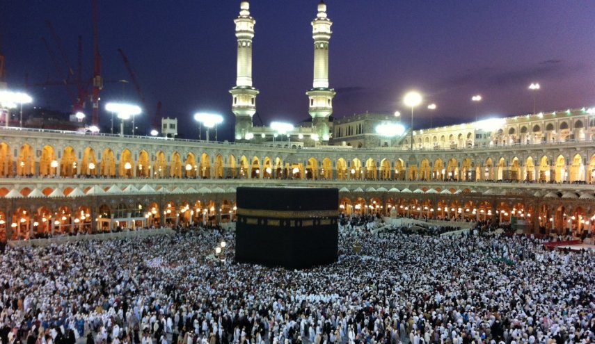 تعليق الدخول إلى السعودية لأغراض العمرة 