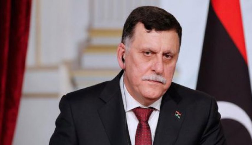 السراج يعتزم مواصلة إغلاق حقول النفط في ليبيا

