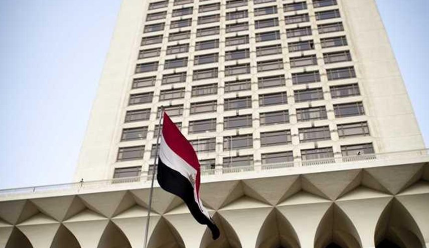 مصر تجلي 3 من اتباعها من مقاطعة هوبي الصينية