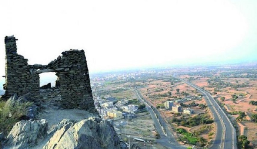 طعن إمام جامع جنوب السعودية أثناء أداء صلاة الجمعة
