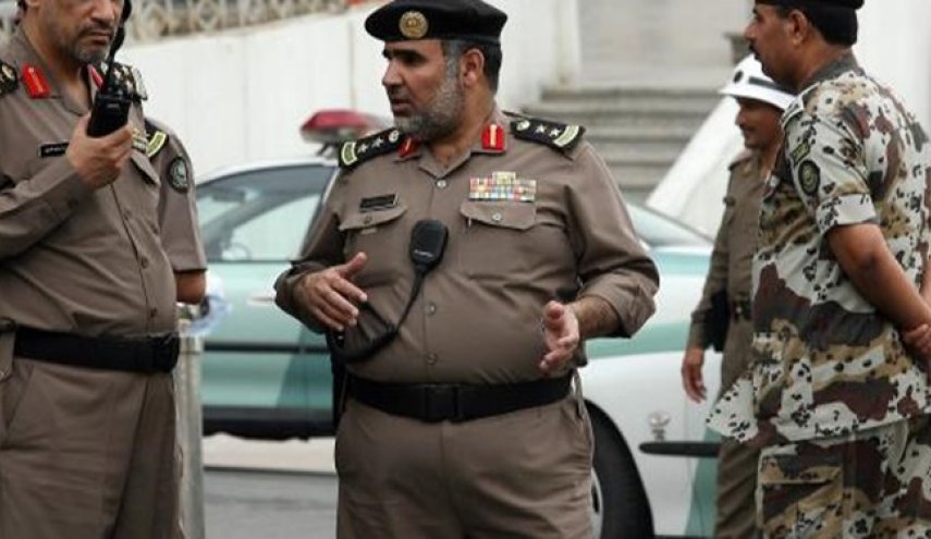 بازداشت یک یمنی در عربستان به دلیل عکس رهبر انصارالله