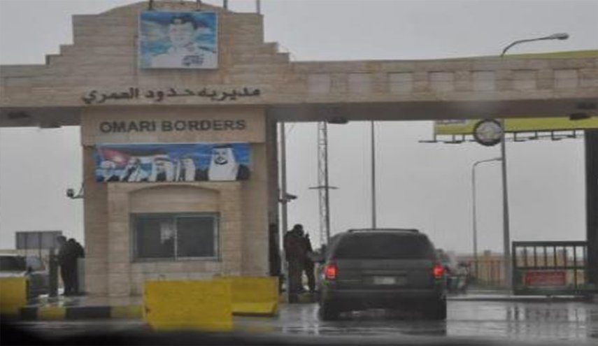السعودية تقرر ايقاف السفر عبر حدودها البرية الى الأردن