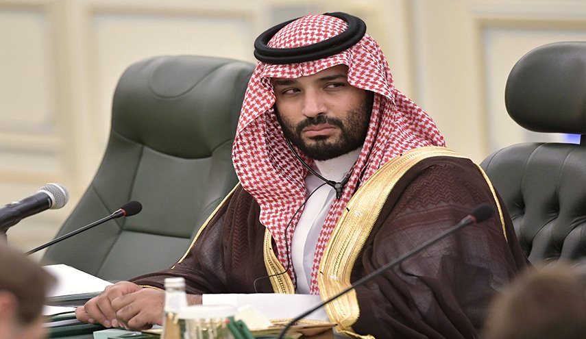 تايمز: بن سلمان نفذ 'انقلاب قصر' وشن حرب نفط كارثية