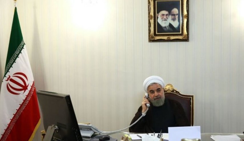روحاني: علينا احتواء كورونا بمساعدة المواطنين 

