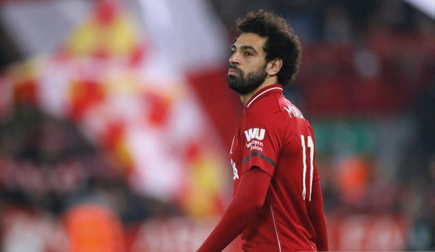 محمد صلاح يضع وزير الرياضة السابق في ورطة