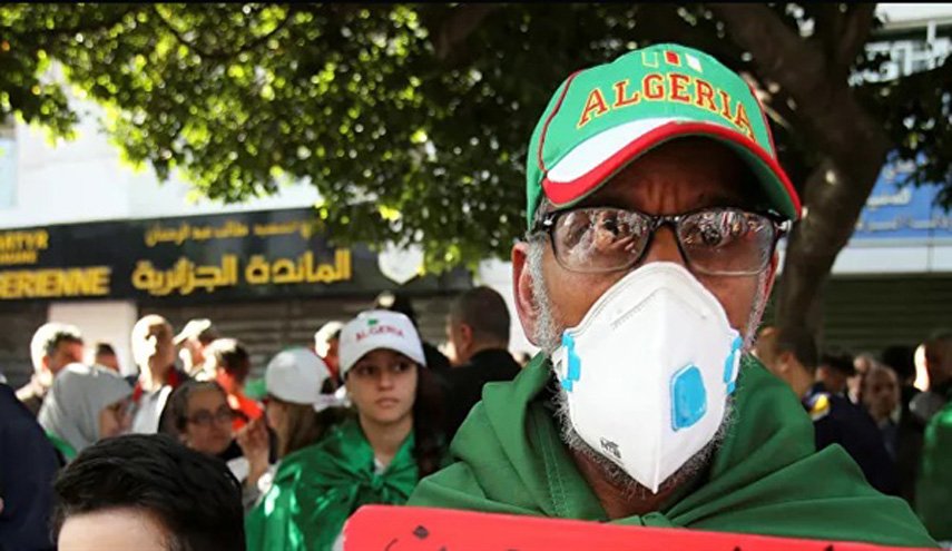 الجزائر تعلن دخول البلاد المرحلة الثالثة من تفشي كورونا