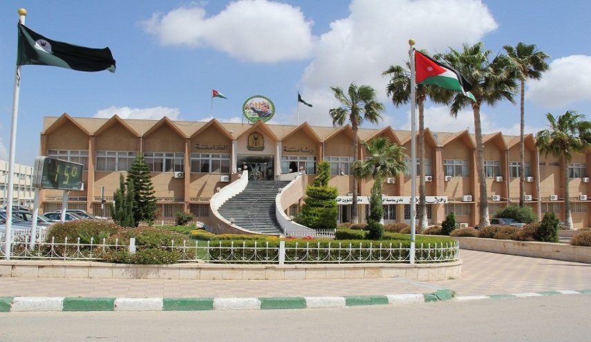 الأردن : تأجيل عقد كافة الامتحانات للطلبة  