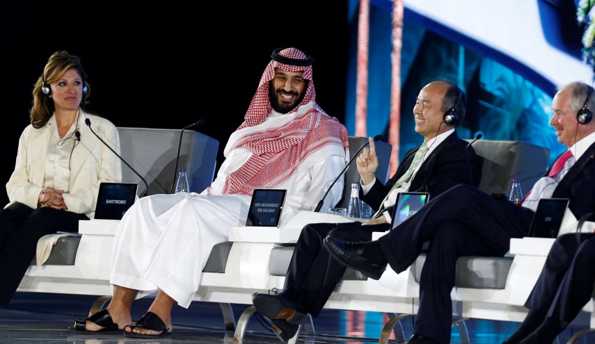 كتاب يكشف احلام ابن سلمان في السلطة ومدينة 'نيوم' 