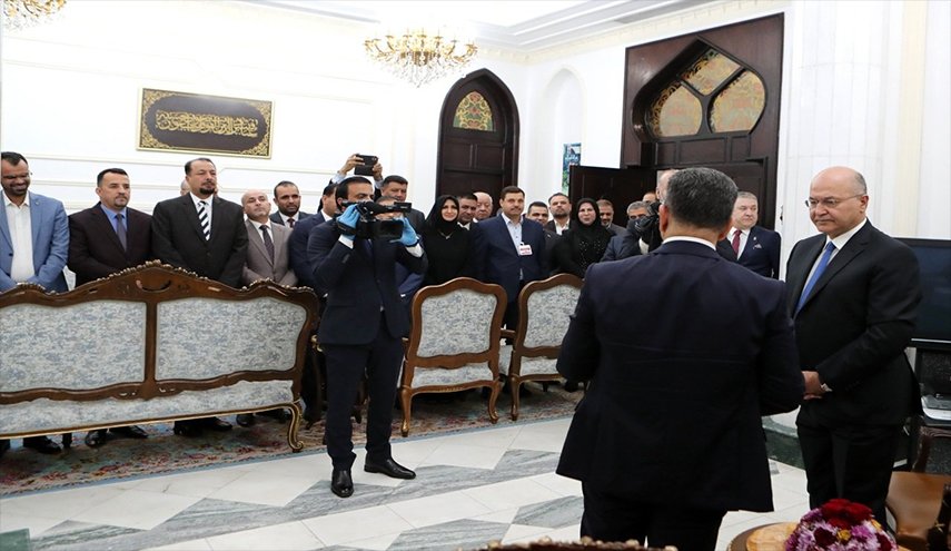 الزرفي يشكل فريقا تفاوضيا لضمان الاغلبية بشأن حكومته