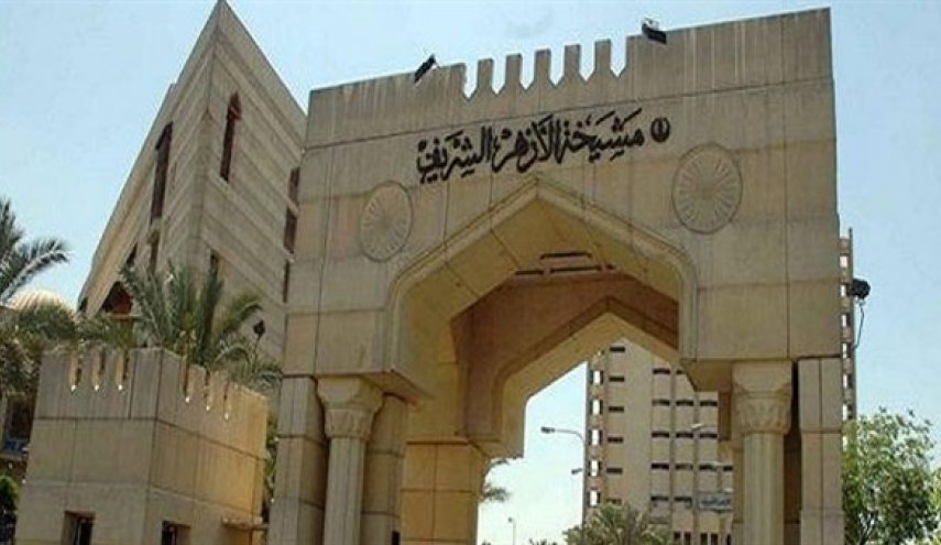 القوات المسلحة المصرية تطهر الأماكن ذات القدسية الدينية