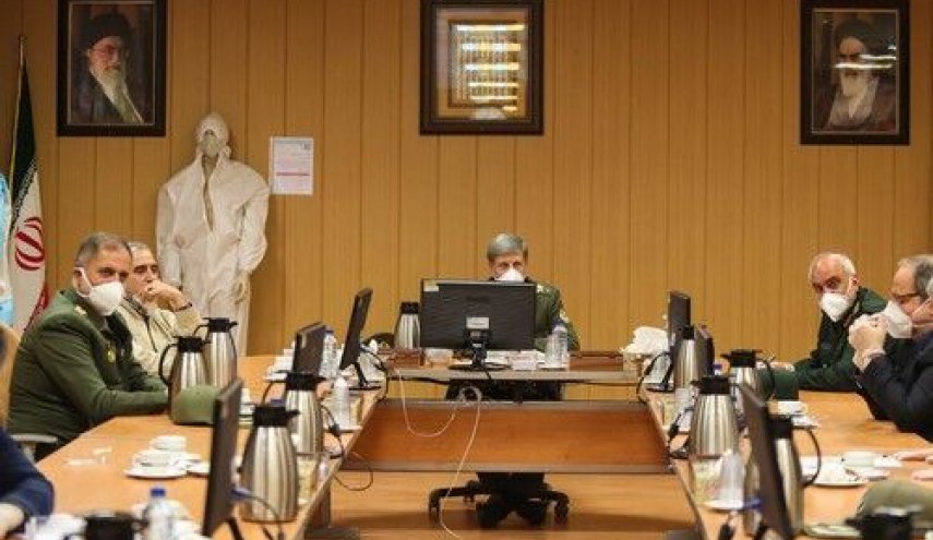 الدفاع الايرانية تسلم الصحة 60 الف قطعة ملابس غيرقابلة لنفوذ الفيروسات