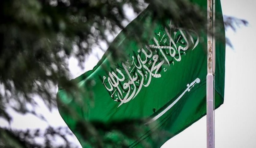 الغاء الدورات العسكرية للطلبة السعوديين في أمريكا