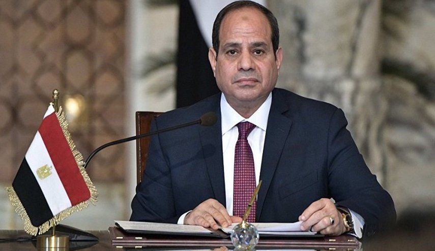 مصر.. مكافآت استثنائية للعاملين بمستشفيات العزل
