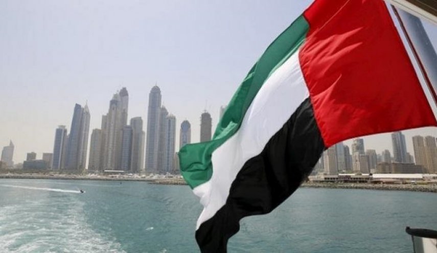 الامارات تعلن تمديد تعليق دخول حاملي الإقامة السارية

